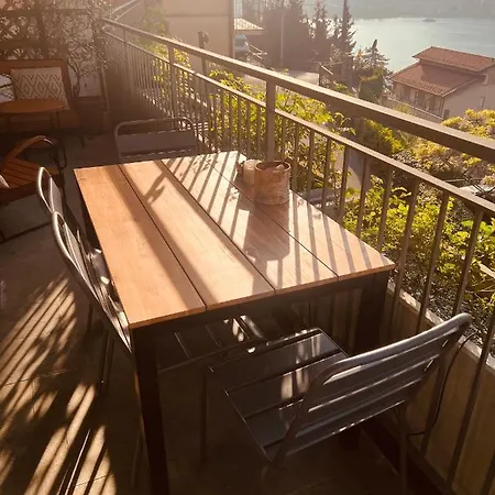 Sunset Feel House 布里维奥